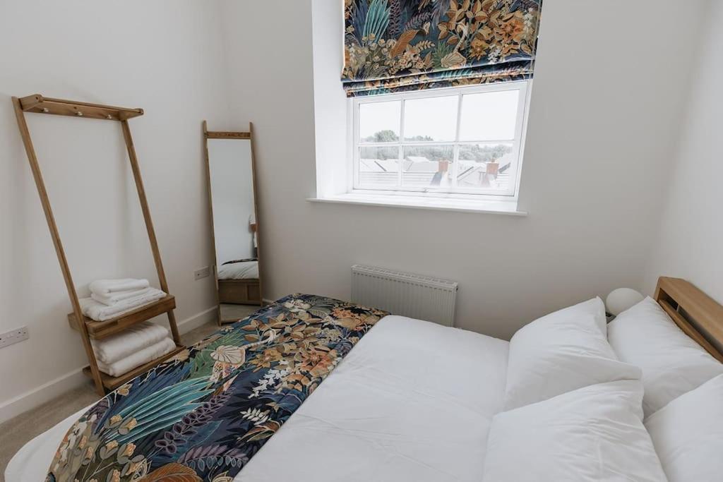 Bobbin Row - Grade 2 Listed Property With A Beautiful Design With Access To Leeds Leeds  Exterior photo